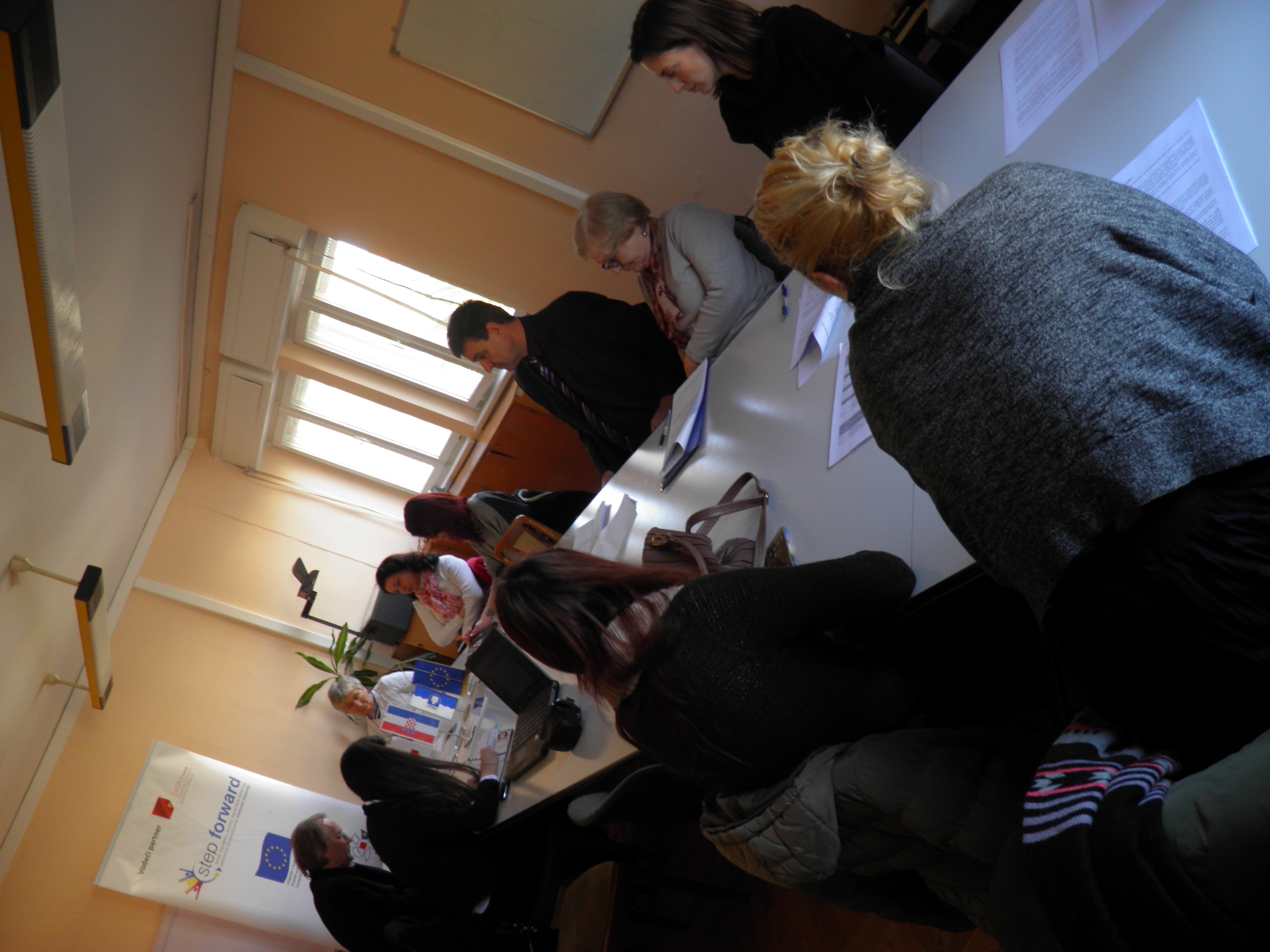 U SKLOPU PROJEKTA &ldquo;STEP FORWARD&rdquo; ODRŽANI SU FORUMI ZA IZRADU IMPLEMENTACIJSKOG PLANA STRATEGIJE RAZVOJA LJUDSKIH POTENCIJALA ZADARSKE ŽUPANIJE 2014.-2020.