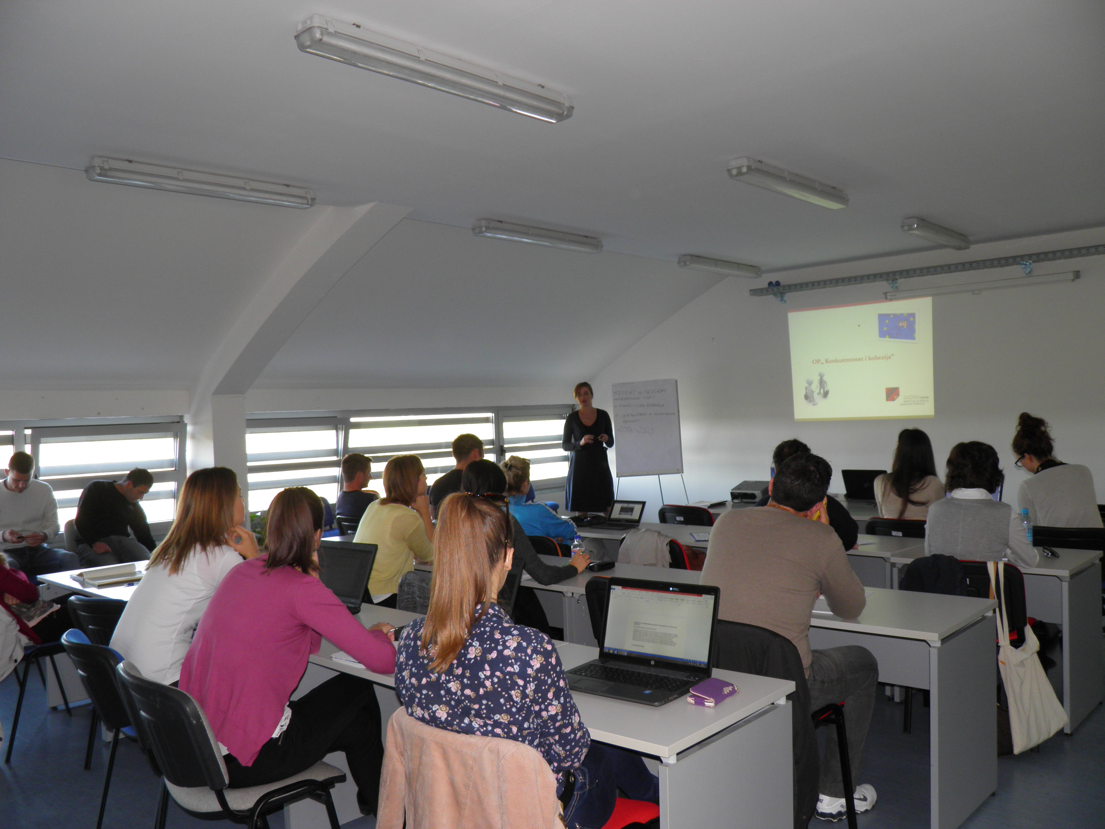 Održane edukacije ne temu: &rdquo;Mogućost financiranja kroz Europske strukturne i investicijske fondove i (operativne) programe za razdoblje 2014. &ndash; 2020.&rdquo;  i &rdquo;Vje&scaron;tine upravljanja projektom&rdquo;