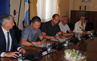 Potpisan Ugovor o građenju za energetsku obnovu O&Scaron; Vladimira Nazora &Scaron;kabrnja