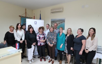 U Vrsima svečano potpisani ugovori u sklopu projekta Zaželi