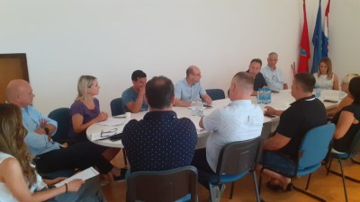 Održan okrugli stol na temu "Unaprjeđenje proizvodnje sira na otoku Pagu"