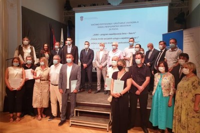 Ministar Josip Aladrović u Zadru svečano uručio 23 ugovora ukupne vrijednosti preko 28,6 milijuna kuna